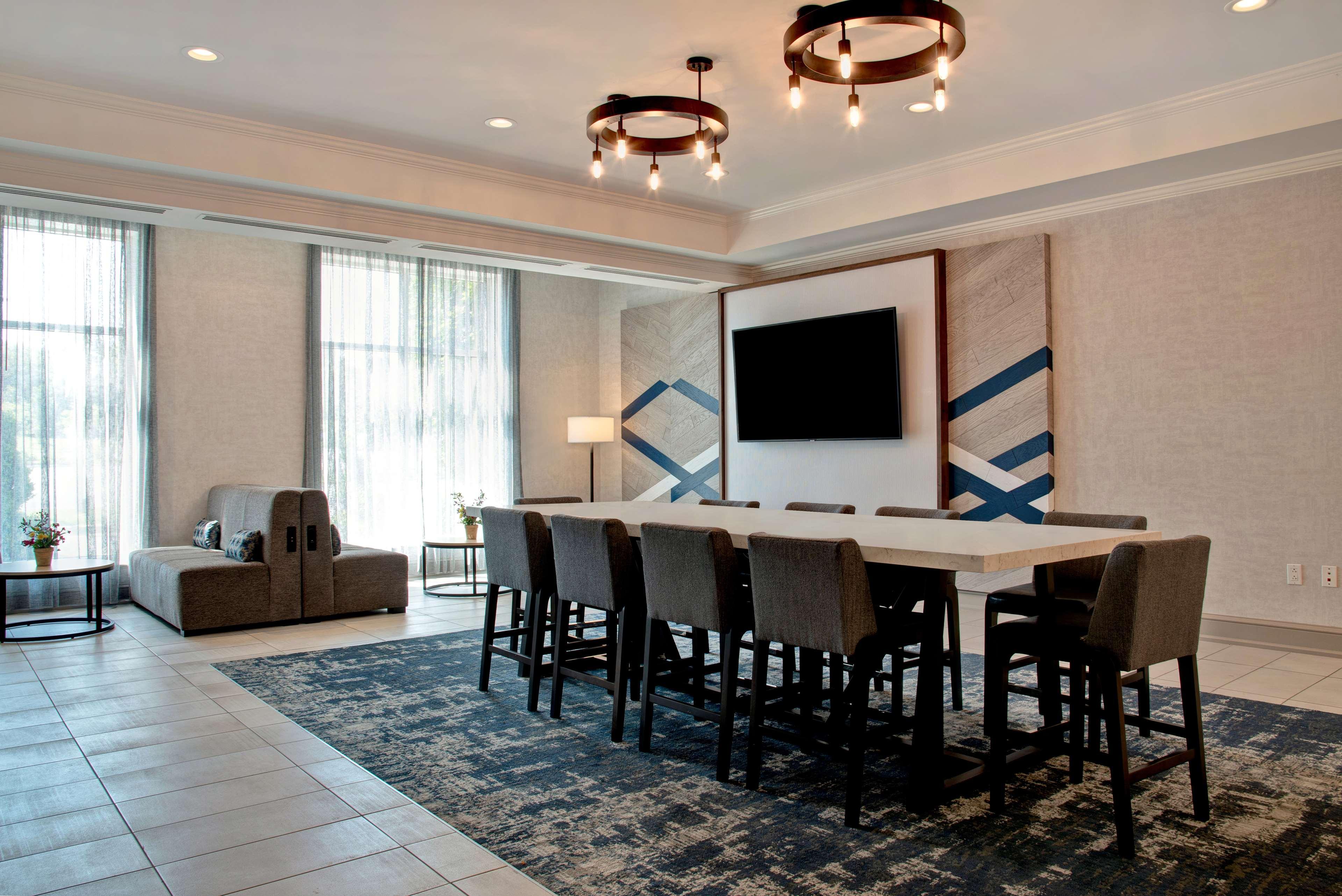 Hilton Garden Inn Kansas City/Kansas Zewnętrze zdjęcie