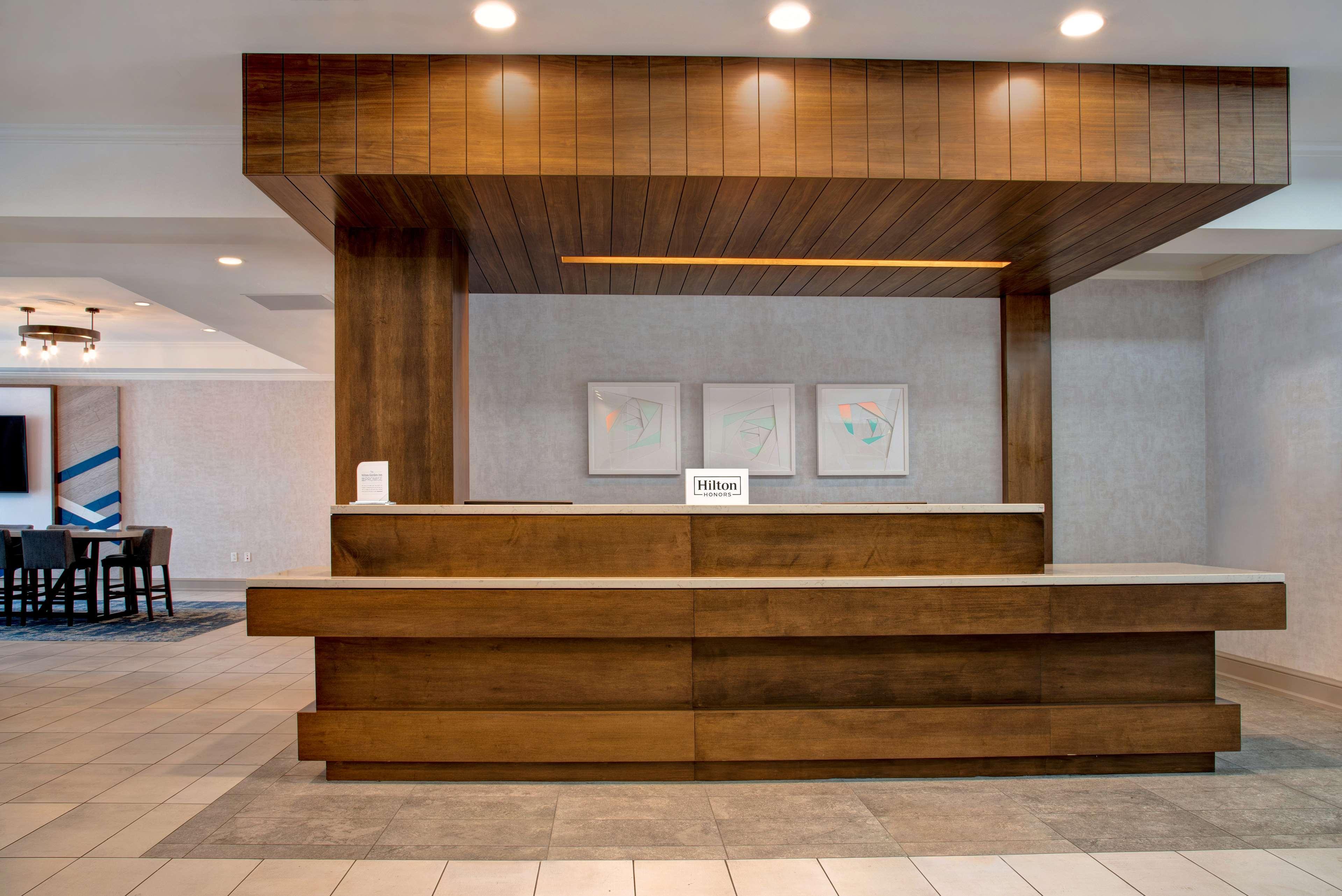 Hilton Garden Inn Kansas City/Kansas Zewnętrze zdjęcie