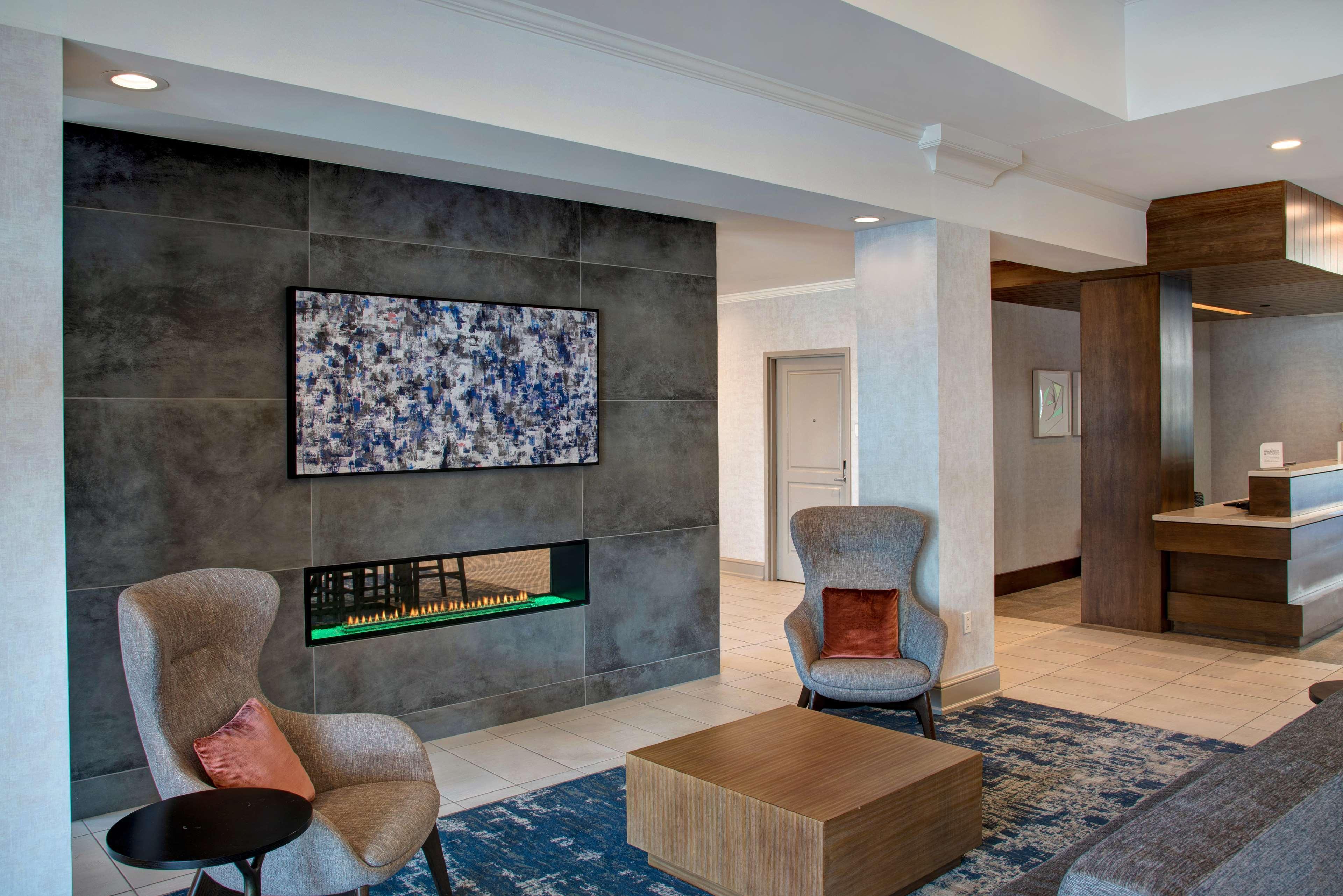 Hilton Garden Inn Kansas City/Kansas Zewnętrze zdjęcie