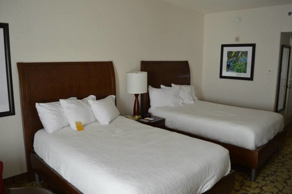 Hilton Garden Inn Kansas City/Kansas Zewnętrze zdjęcie